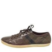 Pre-owned Canvas sneakers Burberry Vintage , Brown , Heren