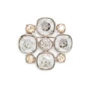 Pre-owned Metal brooches Chanel Vintage , Gray , Dames