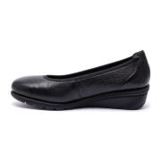 Zwarte Gesloten Ballerina's voor Vrouwen Caprice , Black , Dames