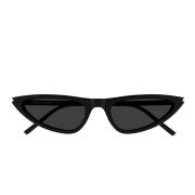 Iconische Zwarte Cat-Eye Zonnebril Saint Laurent , Black , Dames