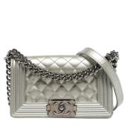 Pre-owned Leather chanel-bags Chanel Vintage , Gray , Dames