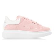 Luxe Suede Oversized Sneakers voor Vrouwen Alexander McQueen , Pink , ...