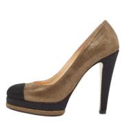 Pre-owned Suede heels Chanel Vintage , Multicolor , Dames