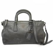 Pre-owned Leather prada-bags Prada Vintage , Gray , Dames