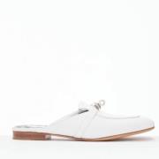 Pre-owned Leather flats Hermès Vintage , White , Dames