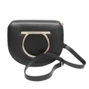 Pre-owned Leather shoulder-bags Salvatore Ferragamo Pre-owned , Black ...