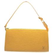 Pre-owned Leather clutches Louis Vuitton Vintage , Yellow , Dames