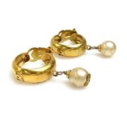 Pre-owned Metal chanel-jewelry Chanel Vintage , Yellow , Dames