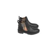 Pre-owned Leather boots Burberry Vintage , Black , Dames