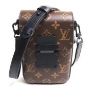 Pre-owned Fabric shoulder-bags Louis Vuitton Vintage , Brown , Dames