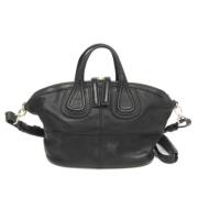 Pre-owned Fabric shoulder-bags Givenchy Pre-owned , Black , Dames