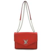 Pre-owned Leather shoulder-bags Louis Vuitton Vintage , Red , Dames