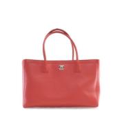 Pre-owned Leather chanel-bags Chanel Vintage , Pink , Dames