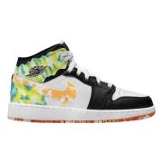 Limited Edition Air Jordan 1 Mid SE Nike , Multicolor , Dames