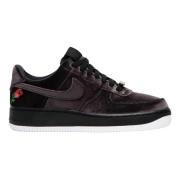 Rose Velvet Limited Edition Sneakers Nike , Multicolor , Heren