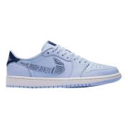 Retro Low Royal Tint Limited Edition Nike , Blue , Heren