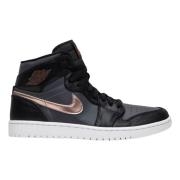 Limited Edition Retro Bronze Medal Sneakers Nike , Black , Heren