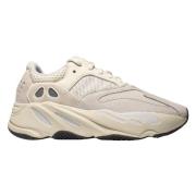 Limited Edition Yeezy Boost 700 Analog Adidas , Beige , Unisex