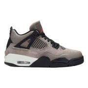 Retro Taupe Haze Limited Edition Sneakers Nike , Gray , Dames