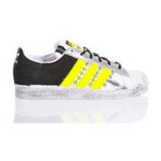 Fluorescerende Zwarte Sneakers Aangepast Adidas , Multicolor , Heren