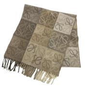 Pre-owned Silk scarves Loewe Pre-owned , Beige , Dames