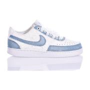 Handgemaakte Lichtblauw Witte Sneakers Nike , Blue , Dames