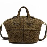 Pre-owned Suede handbags Givenchy Pre-owned , Brown , Dames