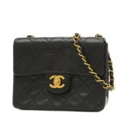 Pre-owned Leather chanel-bags Chanel Vintage , Black , Dames