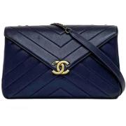 Pre-owned Leather chanel-bags Chanel Vintage , Blue , Dames