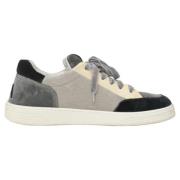 Pre-owned Suede sneakers Chanel Vintage , Gray , Heren