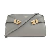 Schoudertas Knuffel Salvatore Ferragamo , Gray , Dames