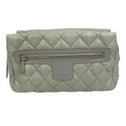 Pre-owned Fabric chanel-bags Chanel Vintage , Green , Dames