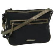 Pre-owned Nylon shoulder-bags Burberry Vintage , Black , Dames