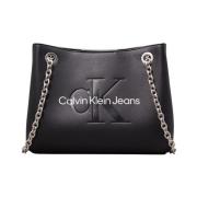 Zwarte Tassen voor Stijlvolle Look Calvin Klein , Black , Dames