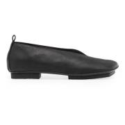 Platte Zwarte Schoenen 1cm Hak UMA Wang , Black , Dames