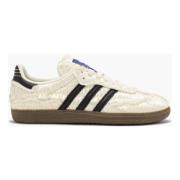 Limited Edition Samba Reverie door Caroline Hu Clot Off-White Adidas ,...