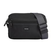 Essential Coated Canvas Schoudertas Calvin Klein , Black , Heren