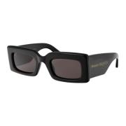 Stijlvolle zonnebril Am0433S Alexander McQueen , Black , Dames