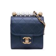 Pre-owned Leather shoulder-bags Chanel Vintage , Blue , Dames