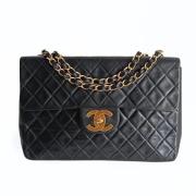 Pre-owned Leather chanel-bags Chanel Vintage , Black , Dames