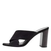 Pre-owned Suede sandals Yves Saint Laurent Vintage , Black , Dames