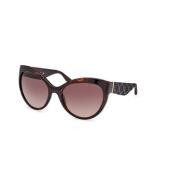 Stijlvolle zonnebril met Gradient Brown lenzen Guess , Brown , Unisex