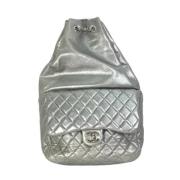 Pre-owned Leather backpacks Chanel Vintage , Gray , Dames