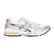 Stijlvolle Sneakers voor Actieve Levensstijl Asics , White , Dames