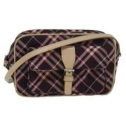 Pre-owned Nylon shoulder-bags Burberry Vintage , Red , Dames