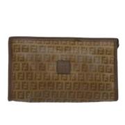 Pre-owned Canvas clutches Fendi Vintage , Beige , Dames