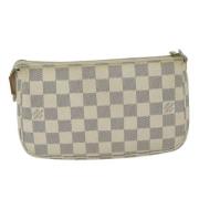 Pre-owned Canvas clutches Louis Vuitton Vintage , White , Dames