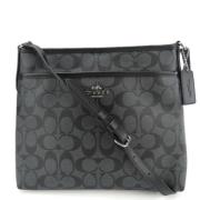 Pre-owned Plastic shoulder-bags Coach Pre-owned , Black , Dames