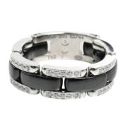 Pre-owned White Gold rings Chanel Vintage , Gray , Unisex