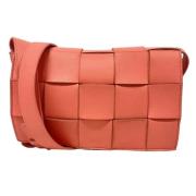 Pre-owned Leather shoulder-bags Bottega Veneta Vintage , Pink , Dames